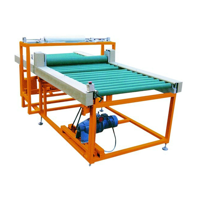 Stroj na laminovanie sklenenej fólie